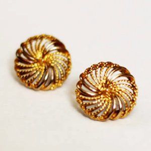 Vintage VTG Goldtone Napier Filigree Pinwheel Flower Post Earrings | Bridal